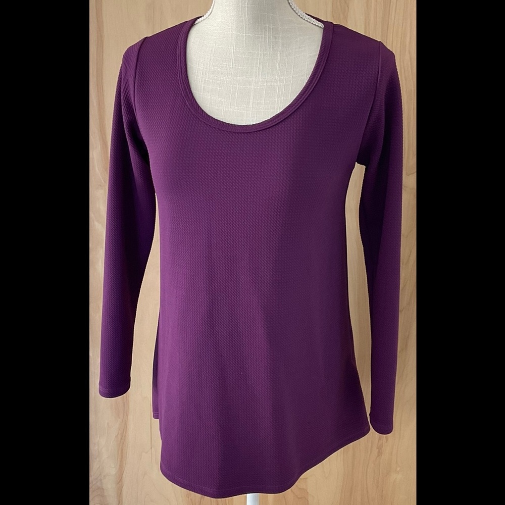 Lularoe Lynnae Top - EUC